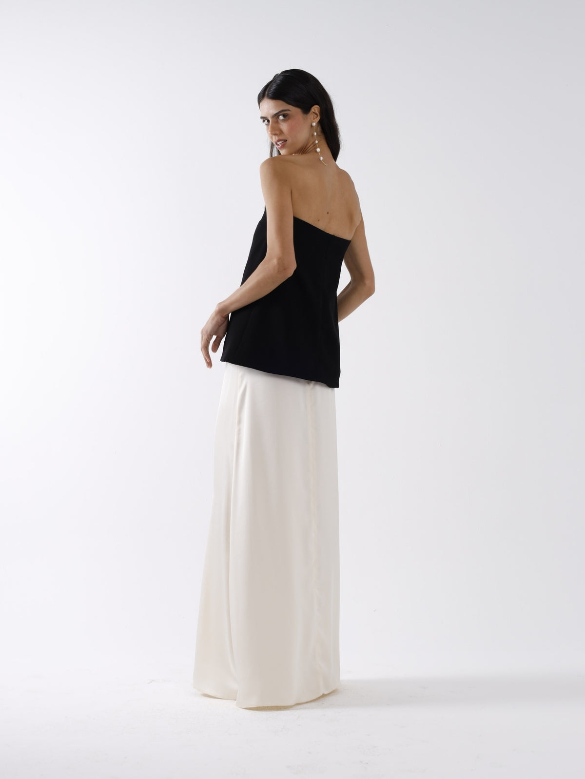 ORCHID TOP - BLACK
