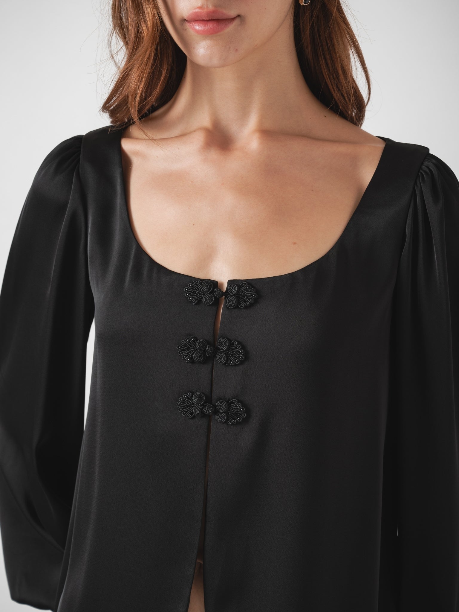 LOTUS TOP - BLACK