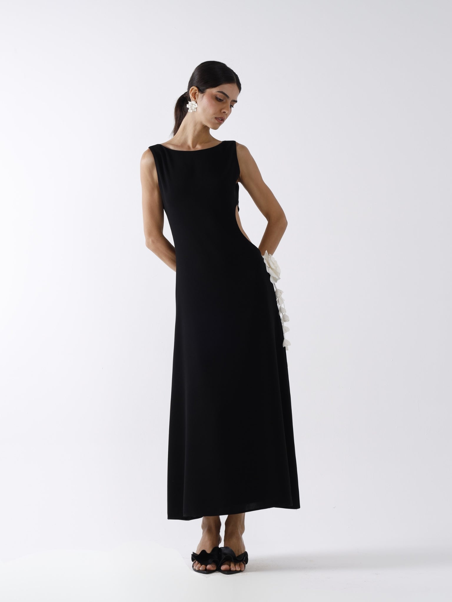IRIS MAXI DRESS - BLACK AND WHITE