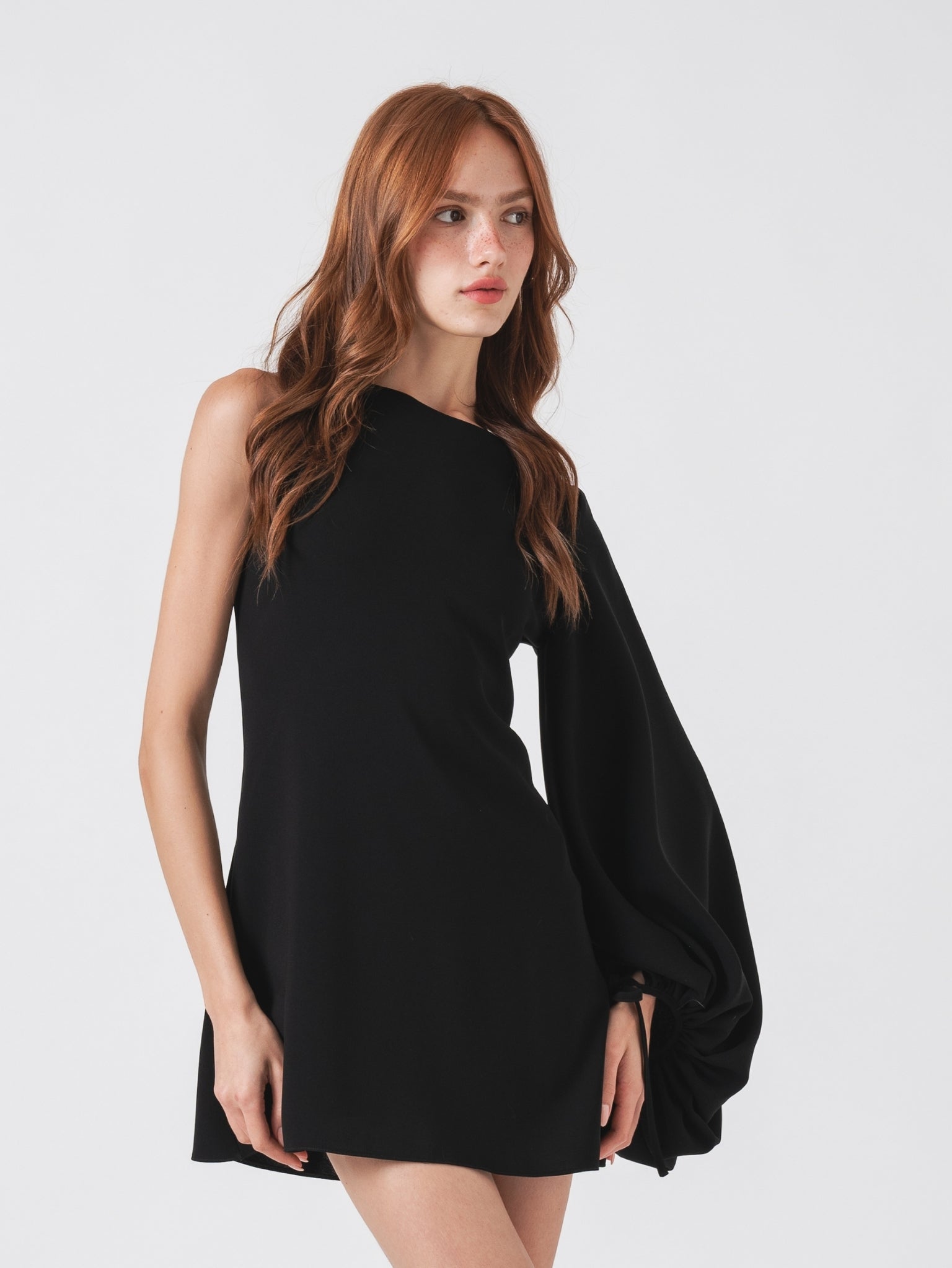UNI MINI DRESS - BLACK