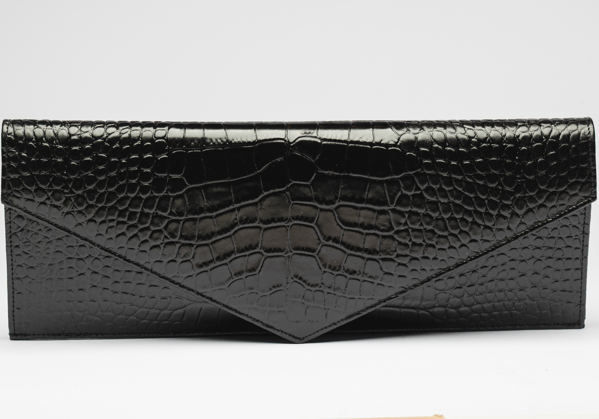 THE ENVELOPE CLUTCH - BLACK