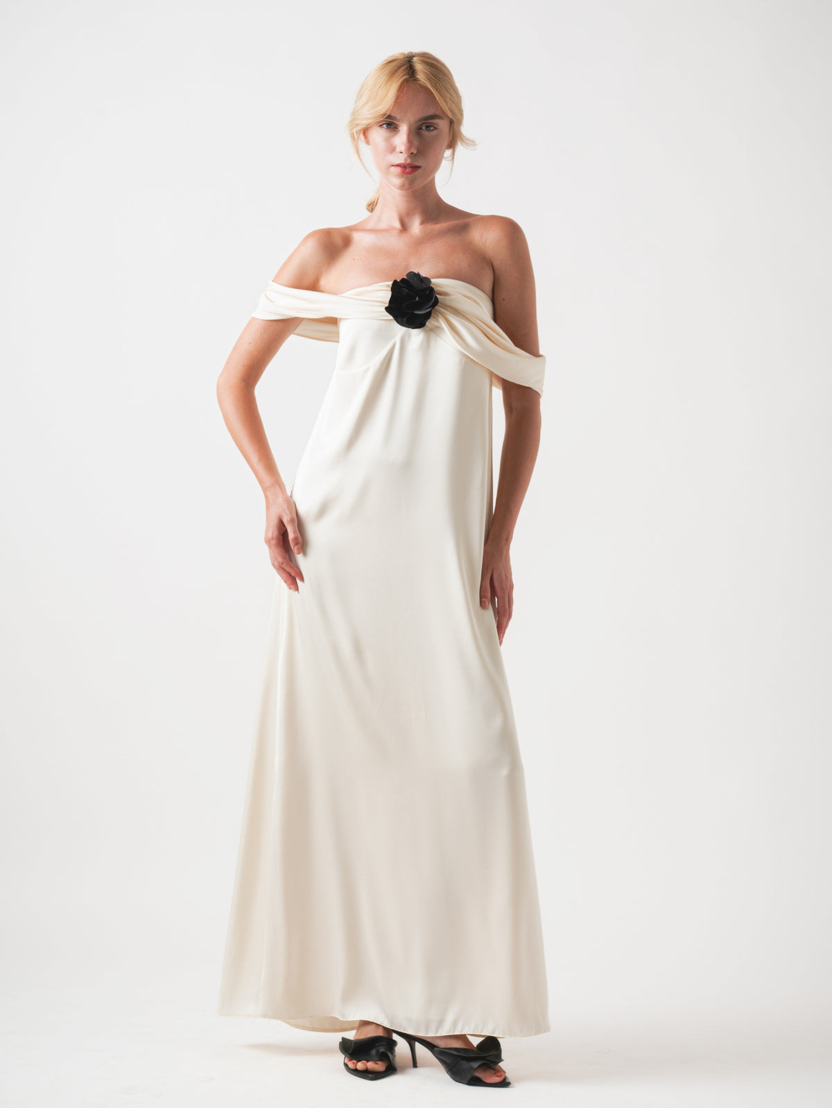ROSE MAXI DRESS - CREAM