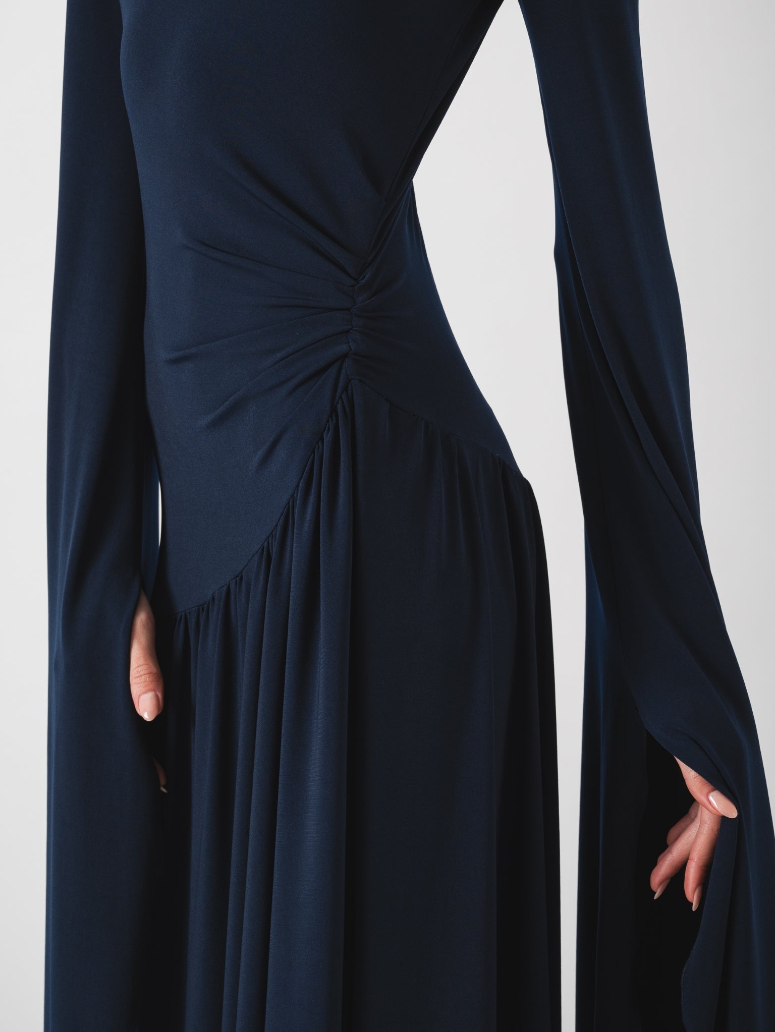 DOVE MAXI DRESS - NAVY
