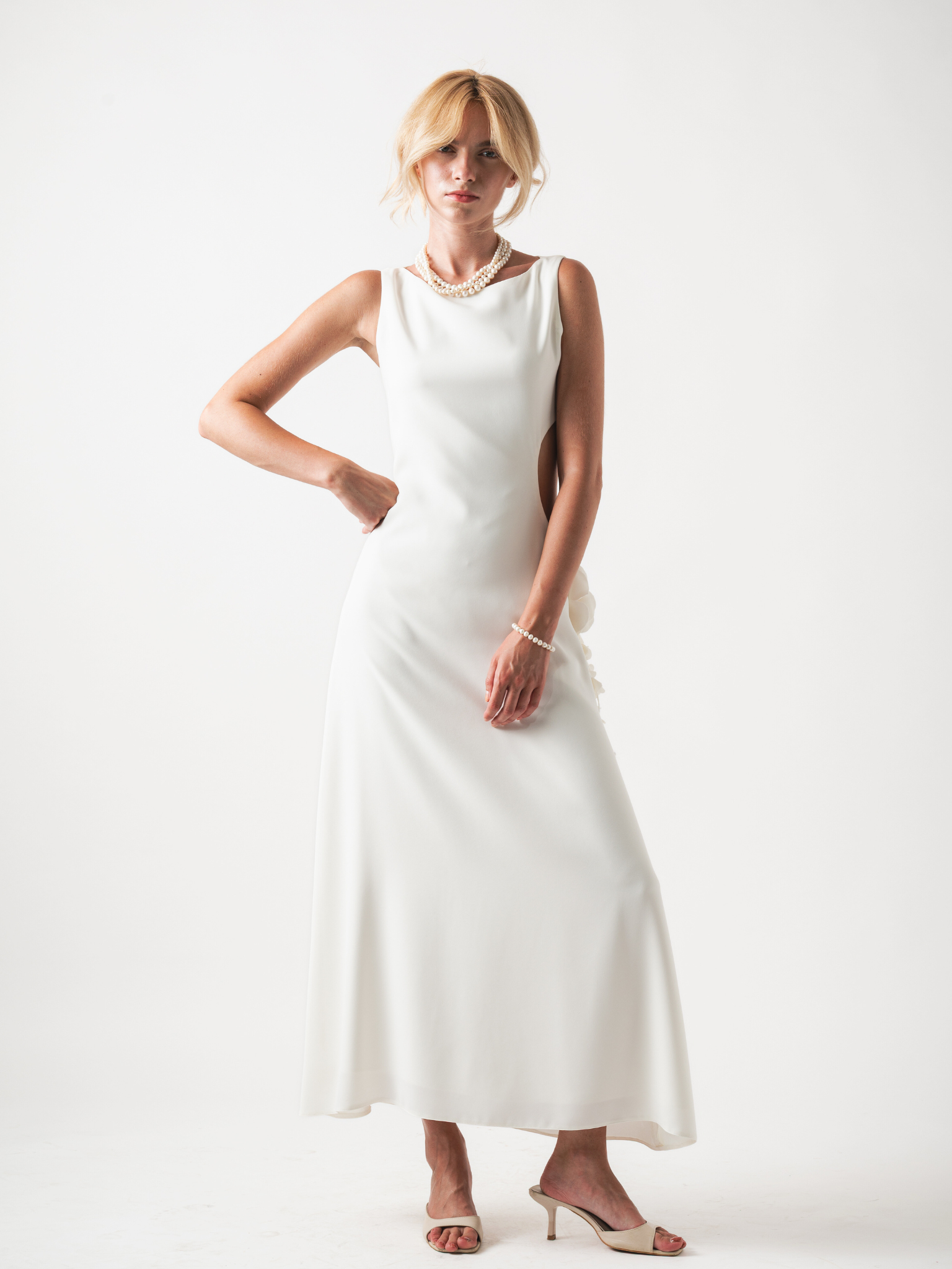 IRIS MAXI DRESS - OFF WHITE