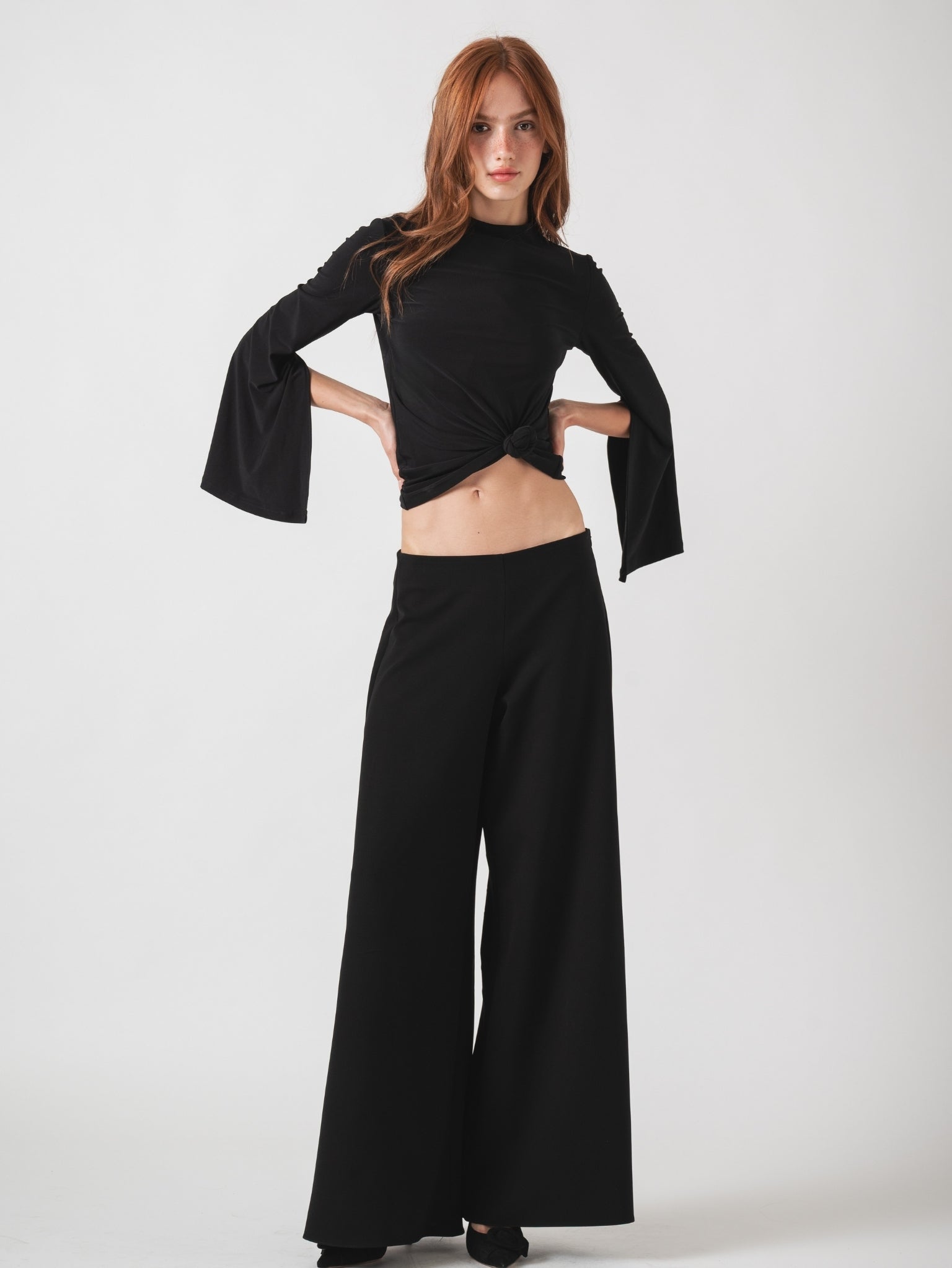 TIDE LONG SLEEVE TOP - BLACK