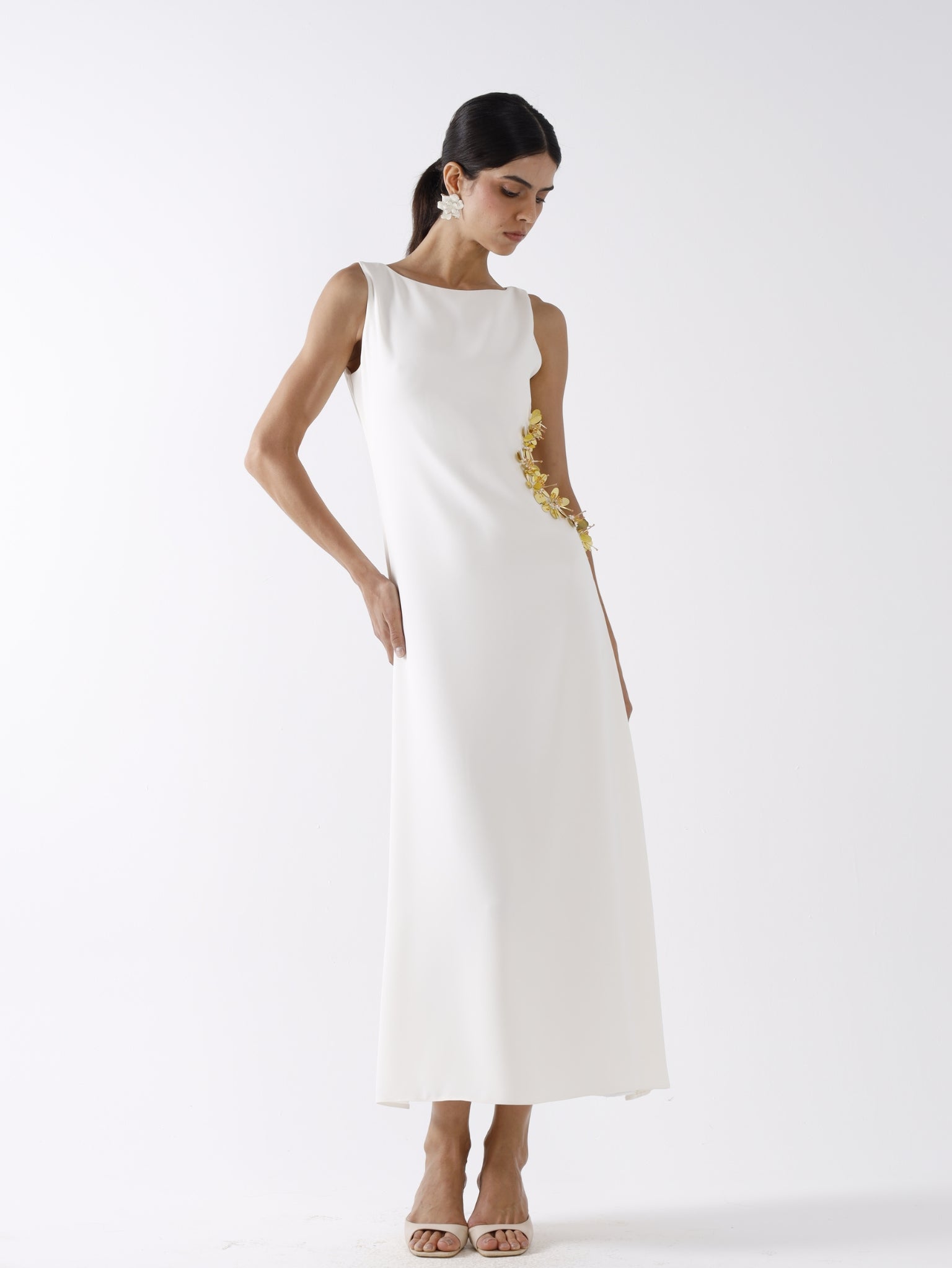 IRIS MAXI DRESS - WHITE AND GOLD