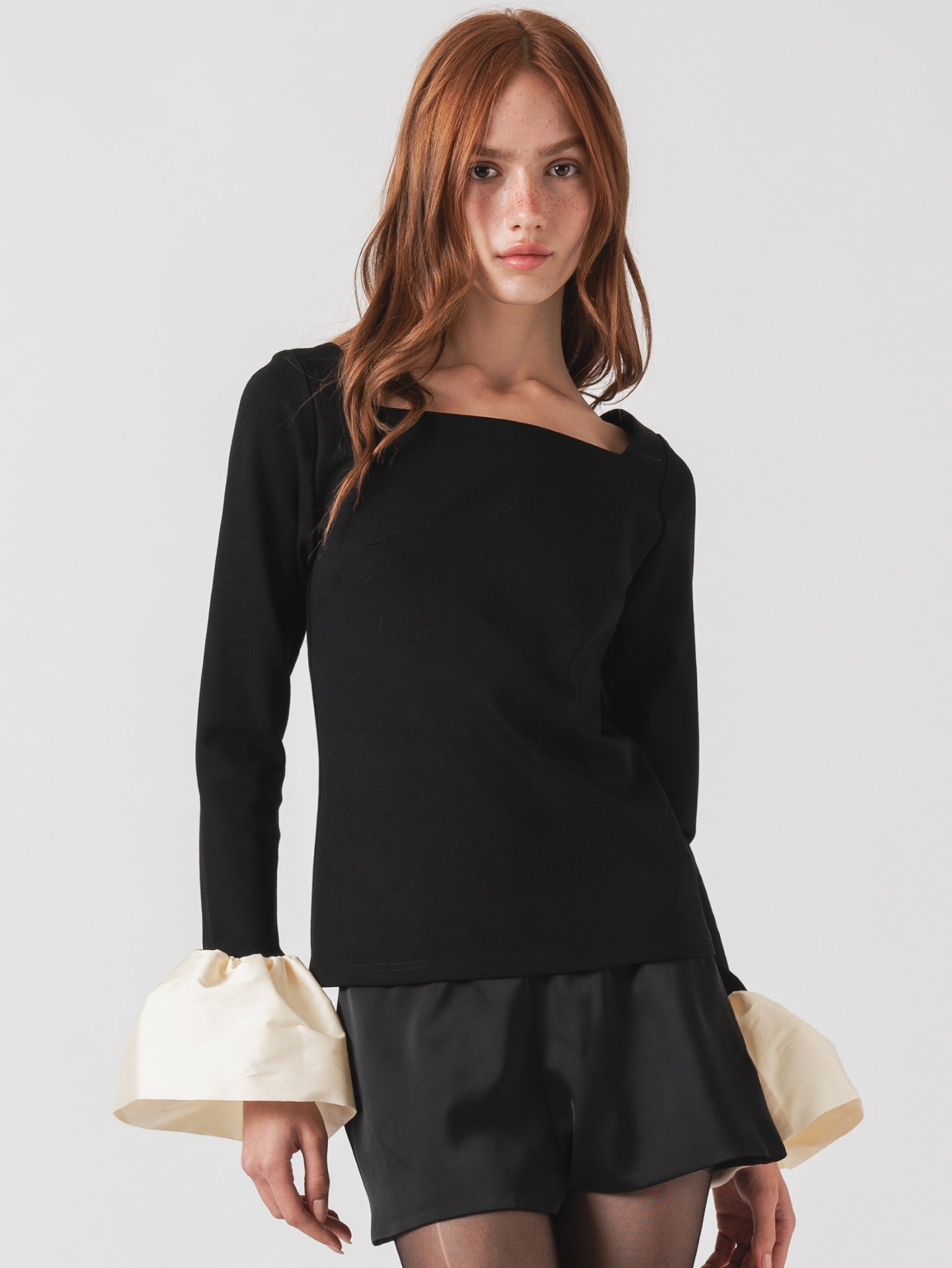 BALLAD TOP - BLACK & IVORY