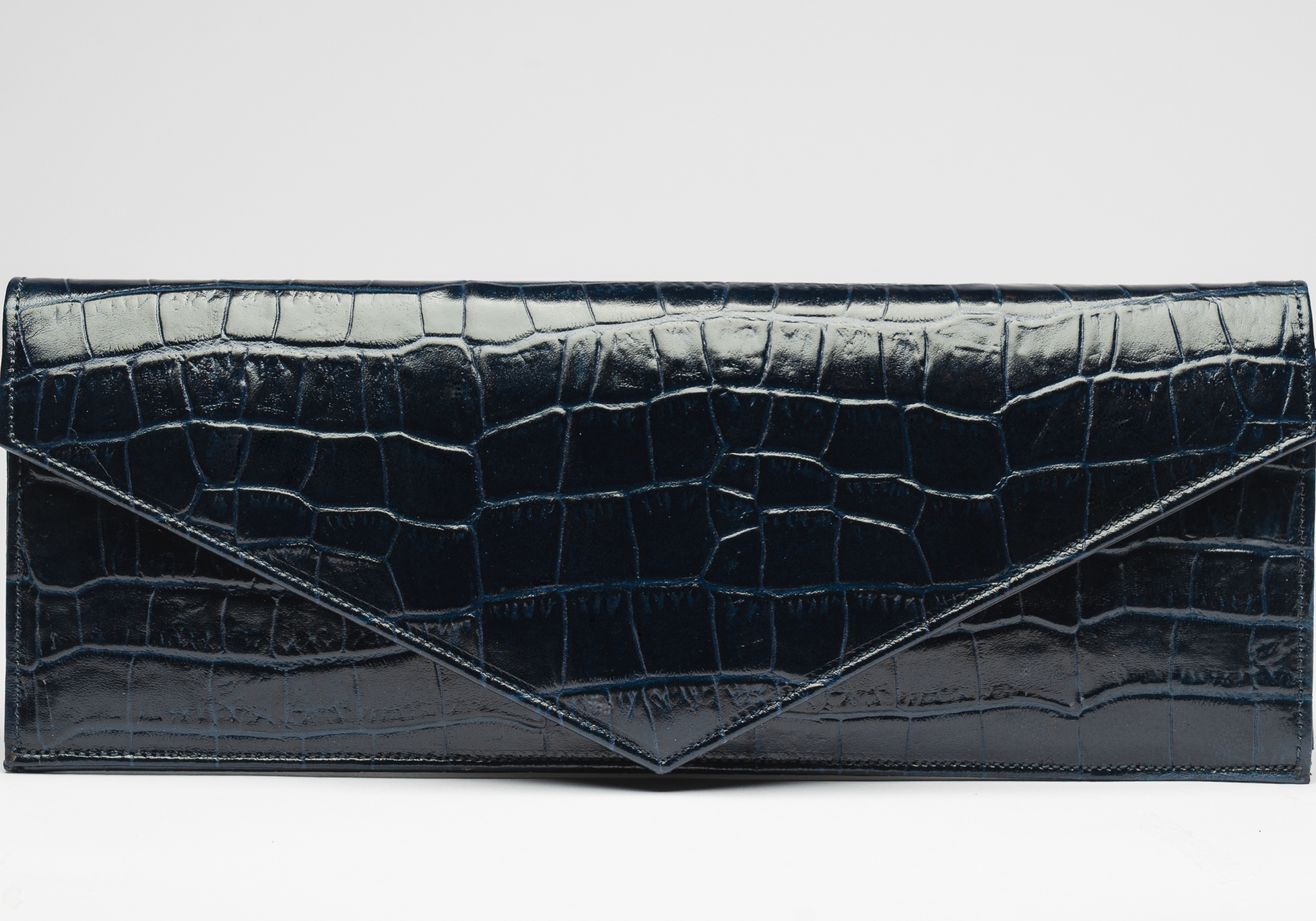 THE ENVELOPE CLUTCH - NAVY