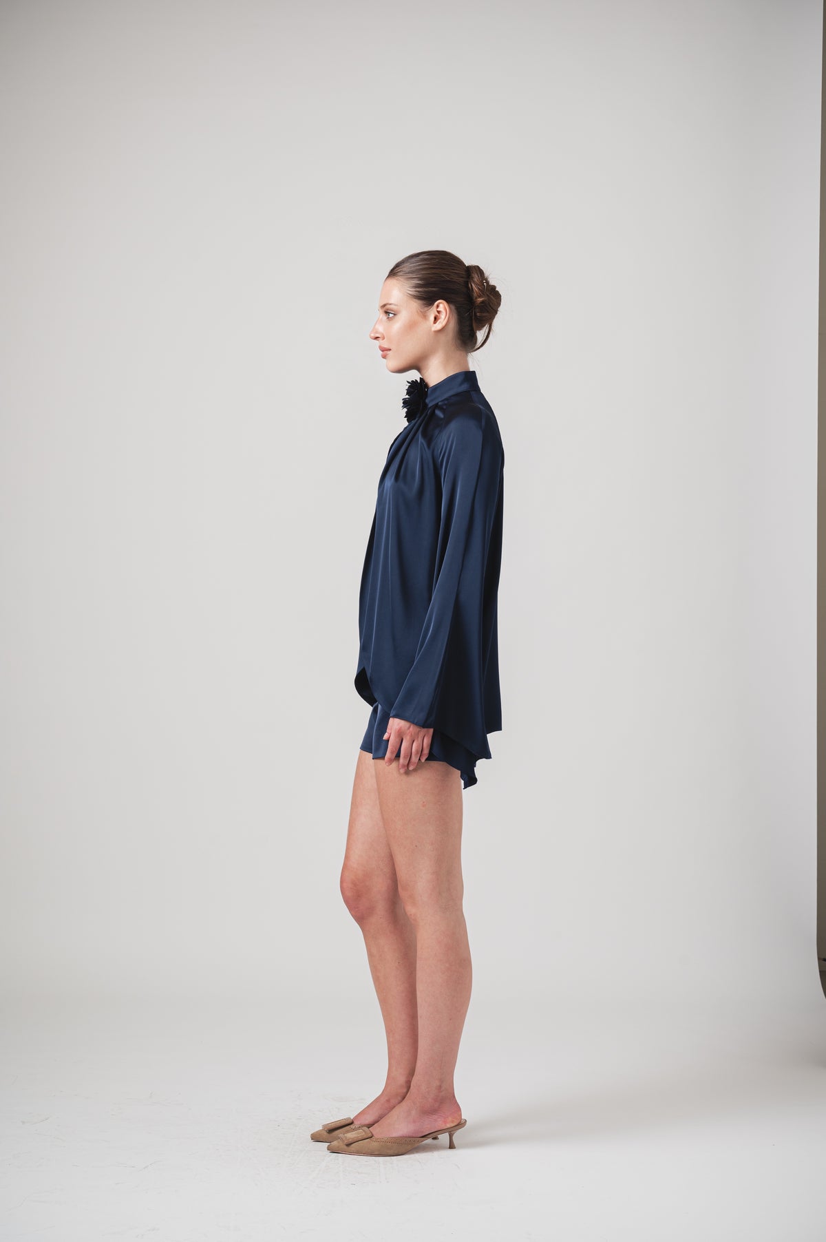 VINE SHORTS - NAVY