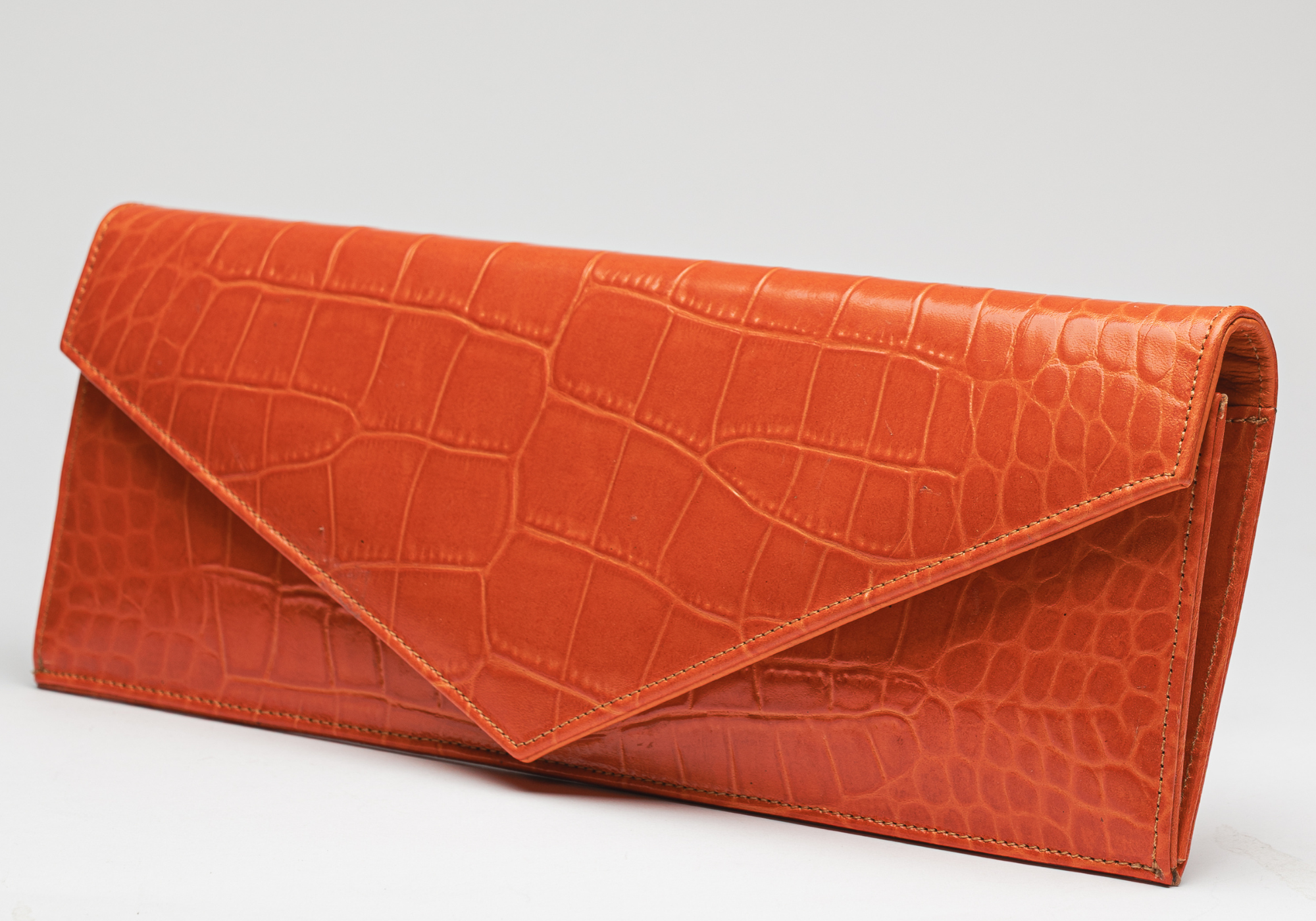 THE ENVELOPE CLUTCH - ORANGE