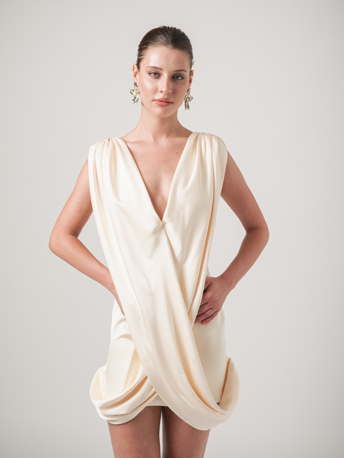 TWIRL MINI DRESS - CREAM