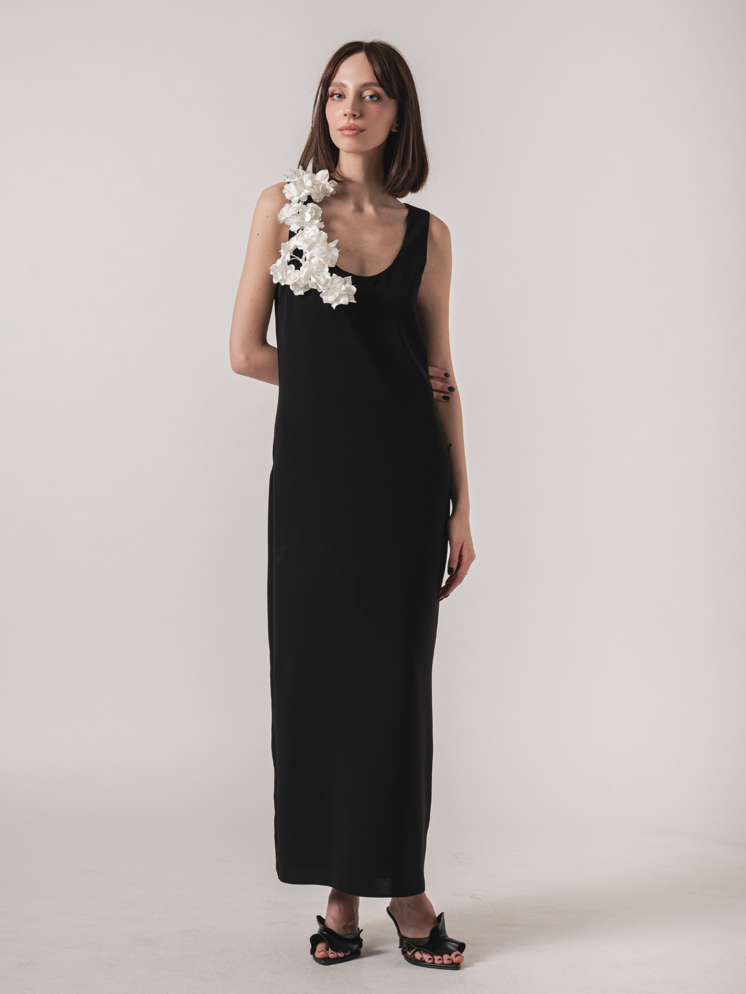 MARYA MAXI DRESS - BLACK
