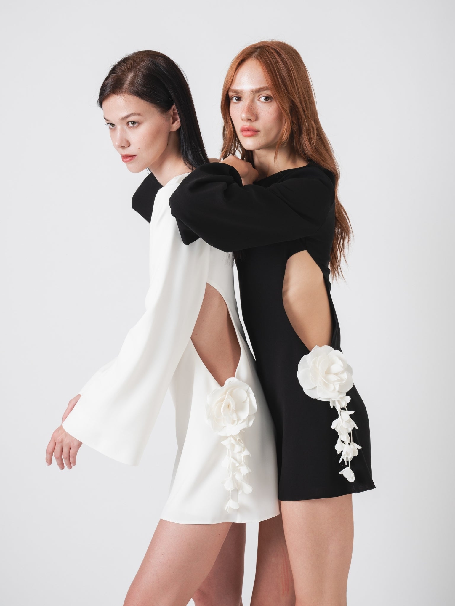 DAHLIA MINI DRESS - OFF WHITE