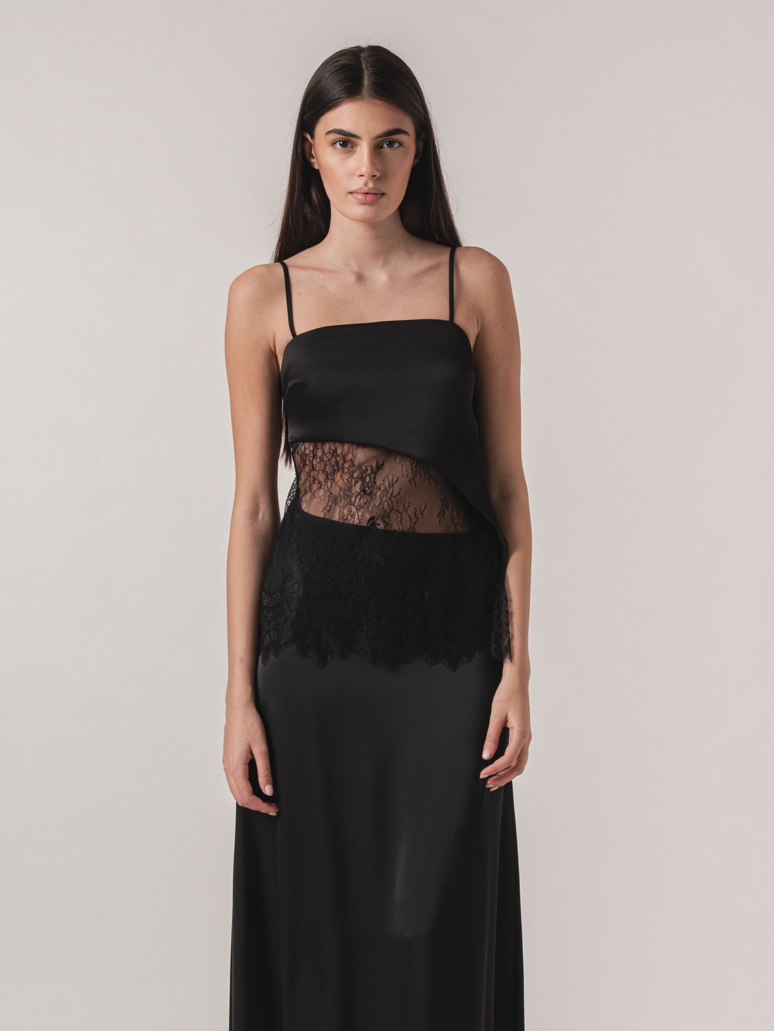LACY TOP - BLACK