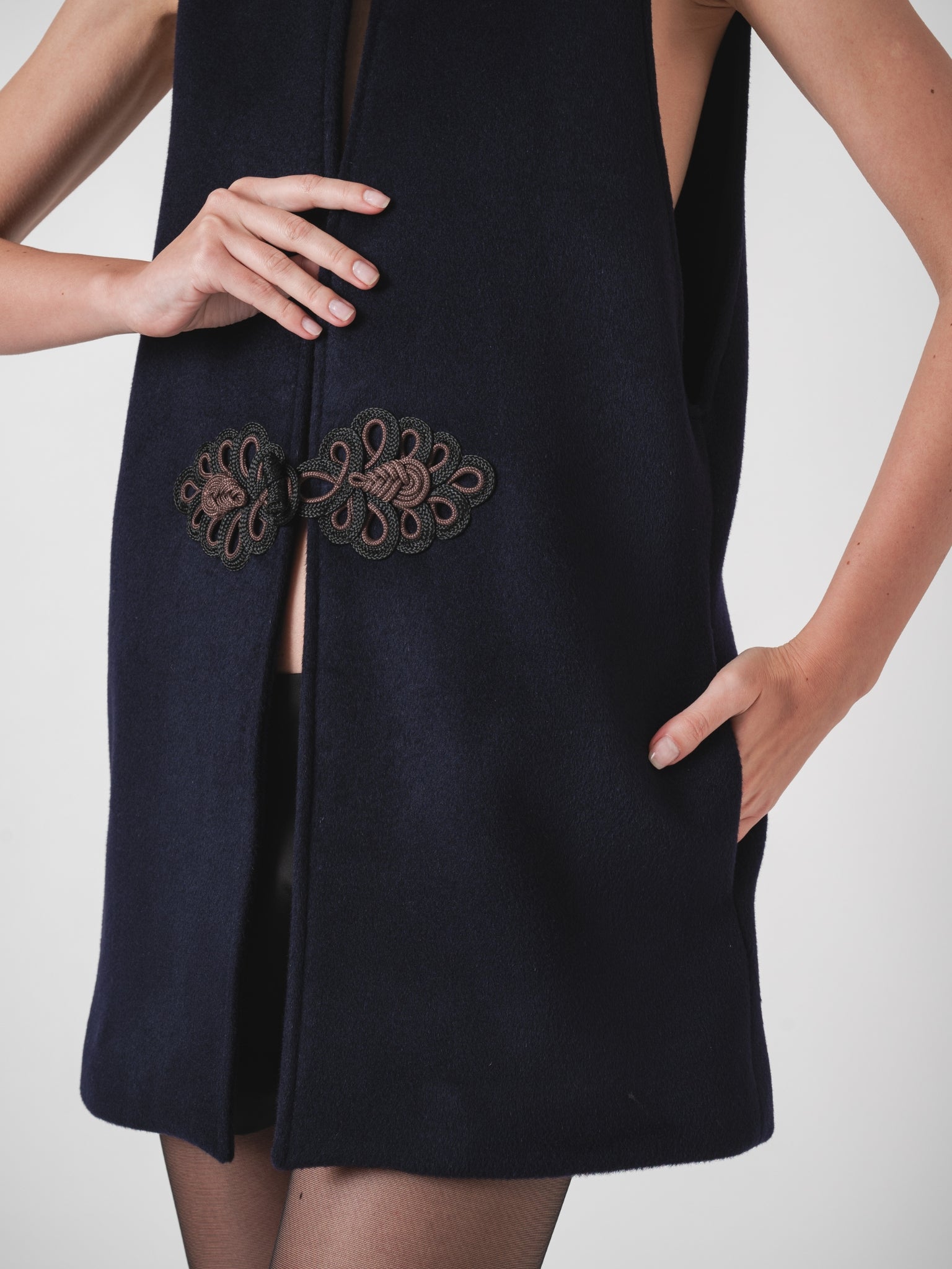 LOTUS GILET - NAVY WOOL