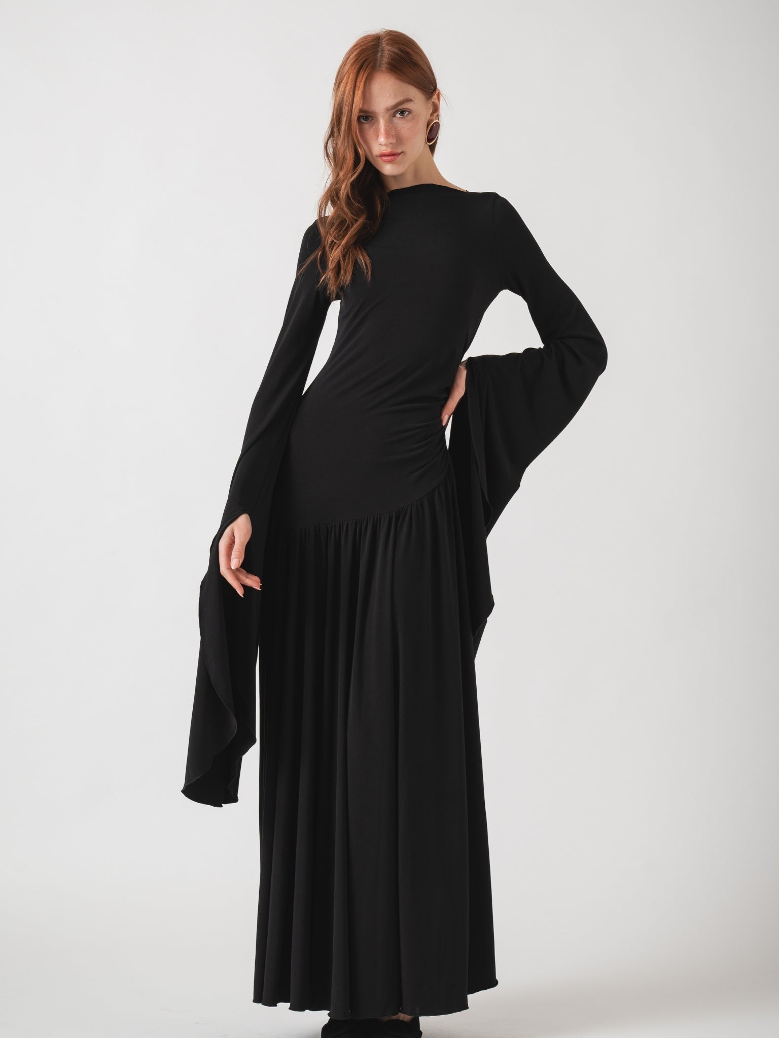 DOVE MAXI DRESS - BLACK